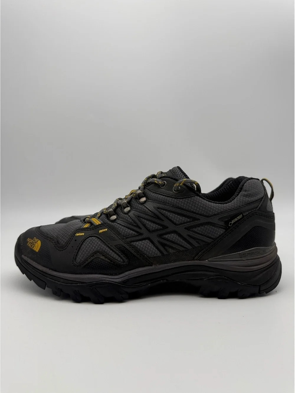 The North Face Hedgehog Fastpack GTX Men's Hiking Shoes Grey Yellow Size 8.5